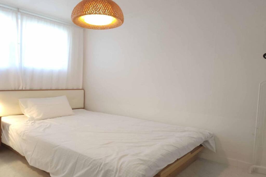 M1 Wood House Hongik Univ 6 Double Beds Apartment