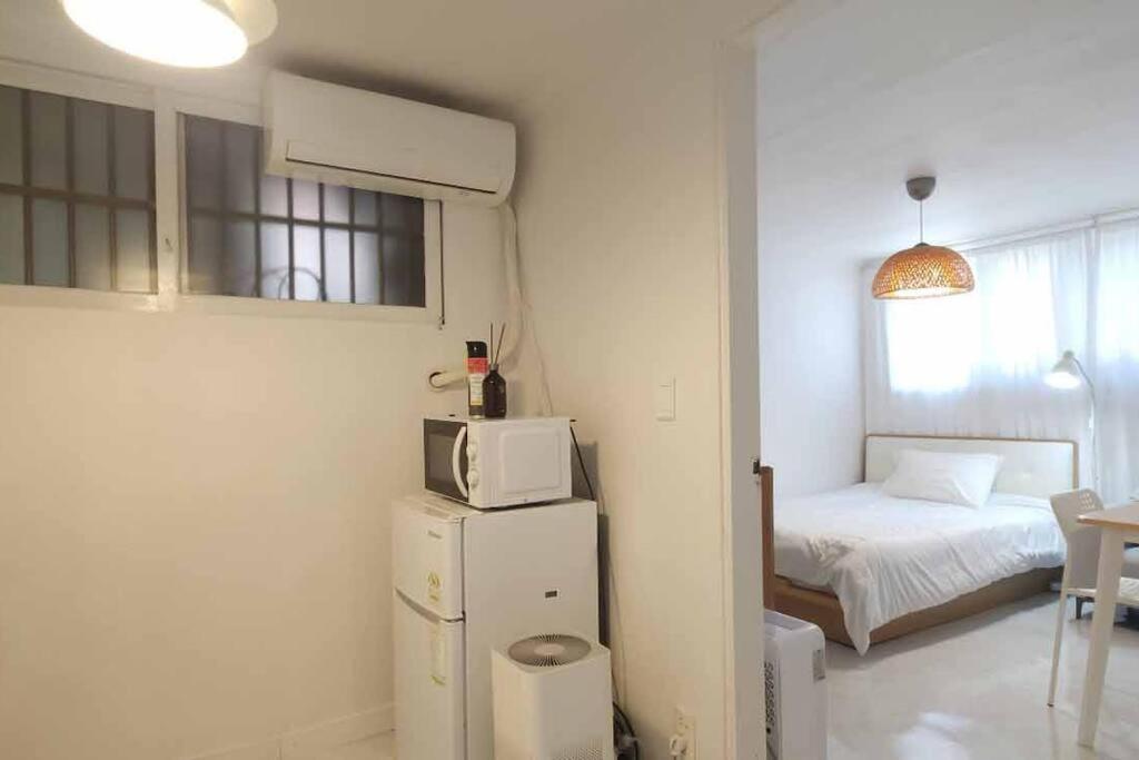 Apartment M1 Wood House Hongik Univ 6 Double Beds *