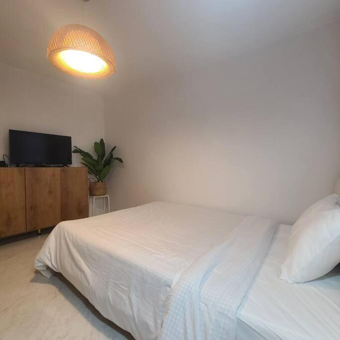 Apartment M1 Wood House Hongik Univ 6 Double Beds Seoul